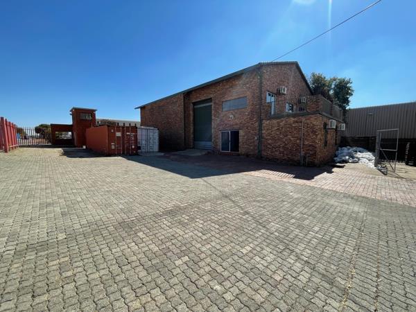 414  m² Industrial space
