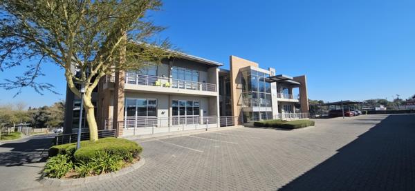 160  m² Commercial space