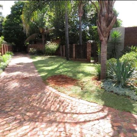 1 Bedroom Garden Cottage