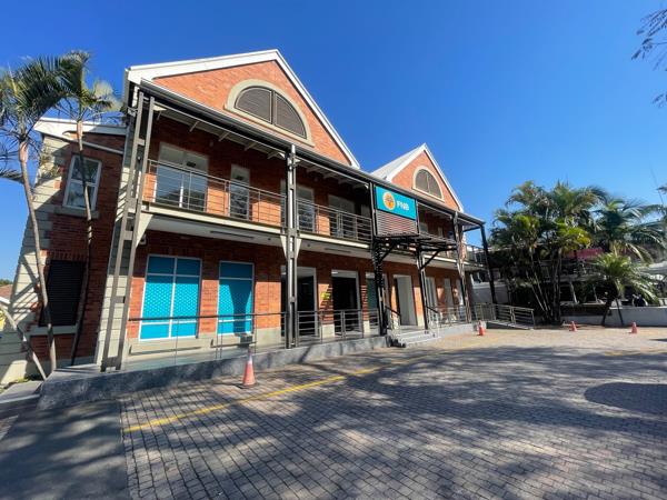 1 194  m² Office Space