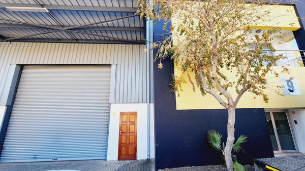 315  m² Industrial space