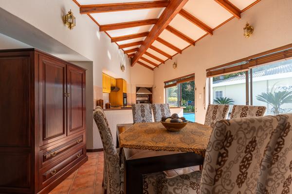 6 Bedroom House