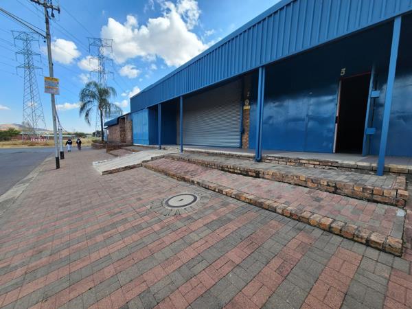 250  m² Commercial space