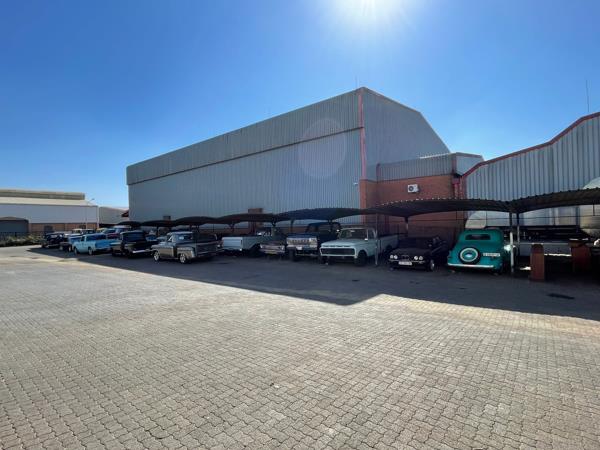 358  m² Industrial space