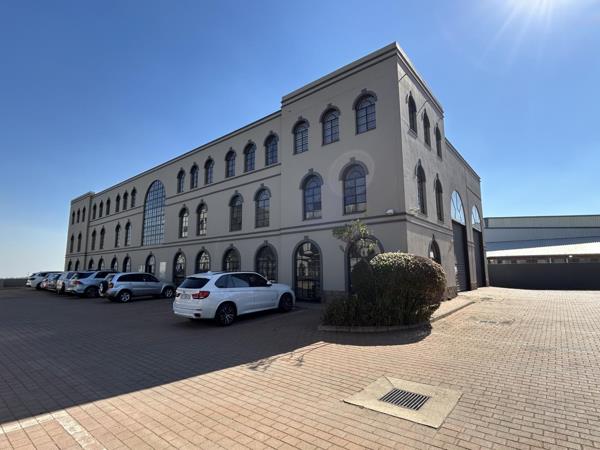 1 640  m² Office Space