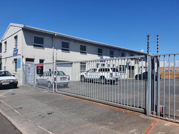 185  m² Industrial space