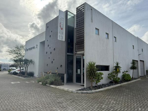 234  m² Industrial space