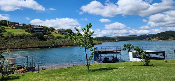761 m² Land
