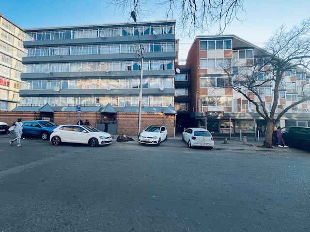 1 Bedroom Apartment in Sunnyside