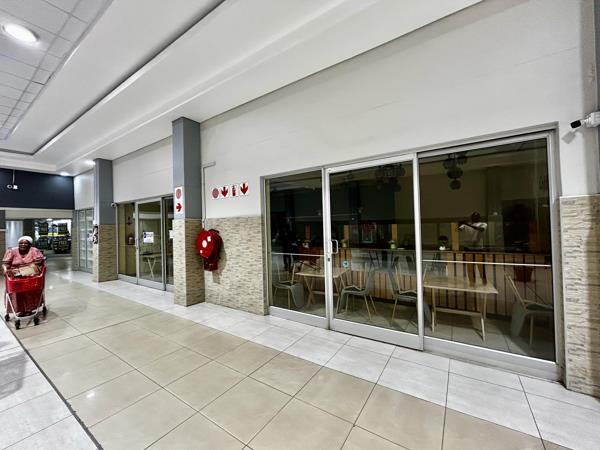 80  m² Commercial space