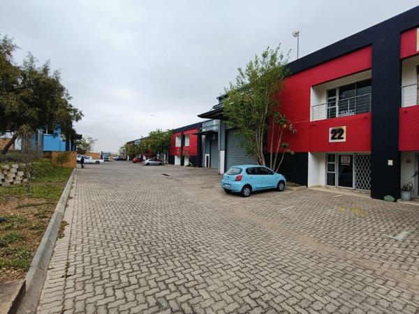 471  m² Industrial space