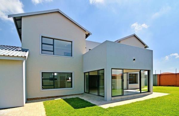 4 Bedroom House