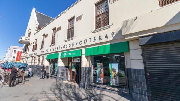1 330 m² Commercial space