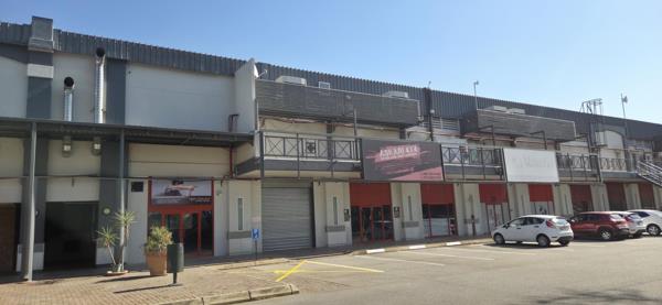 381  m² Retail Space