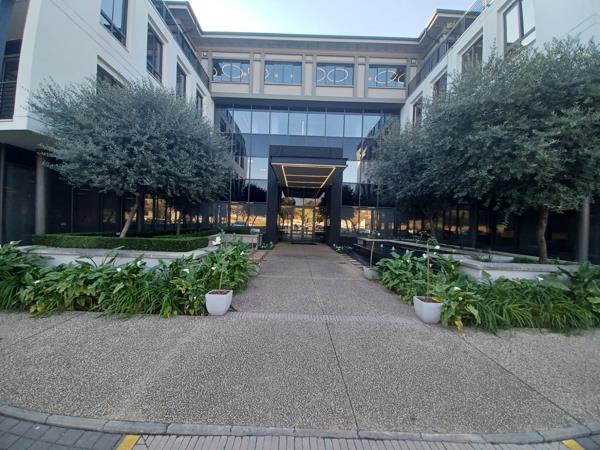 330 m² Office Space