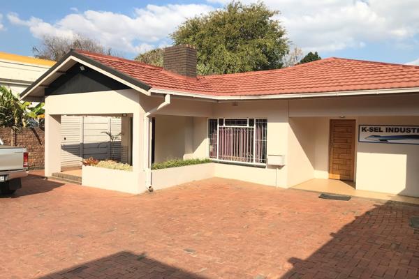 500 m² Office Space