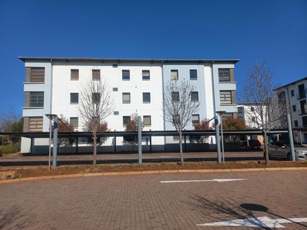1 210 m² Commercial space
