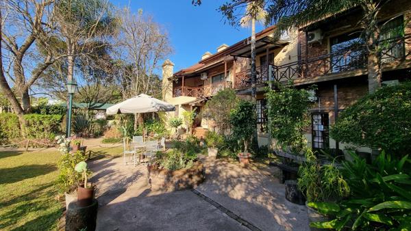 10 Bedroom House