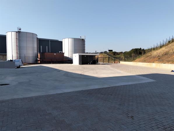 19 000  m² Industrial space