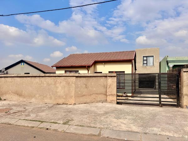 2 Bedroom House