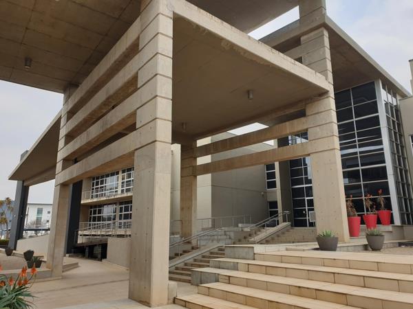 2 119.1  m² Commercial space