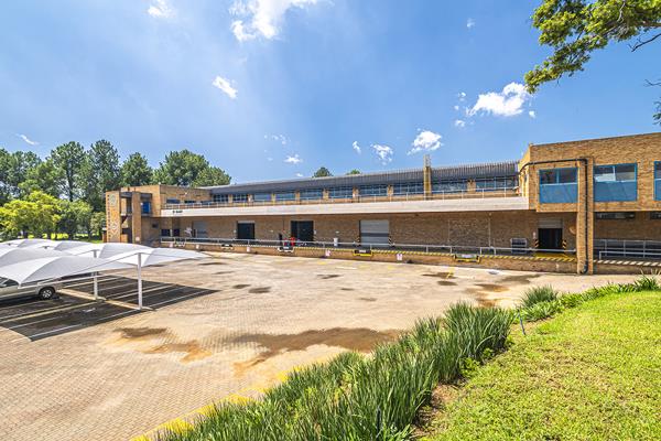 7 892 m² Industrial space
