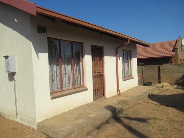 2 Bedroom House