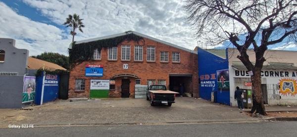 1 050  m² Commercial space