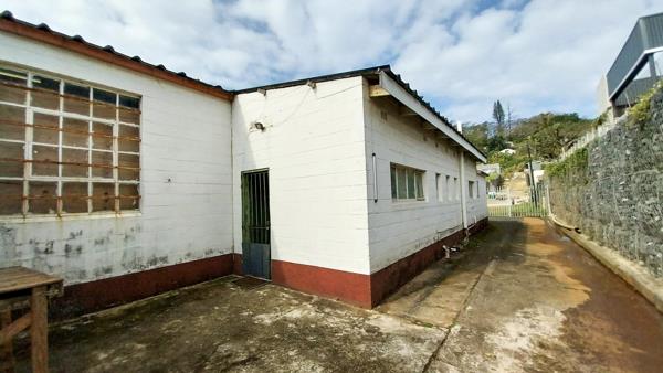 414  m² Commercial space