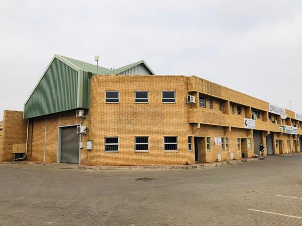 250  m² Industrial space