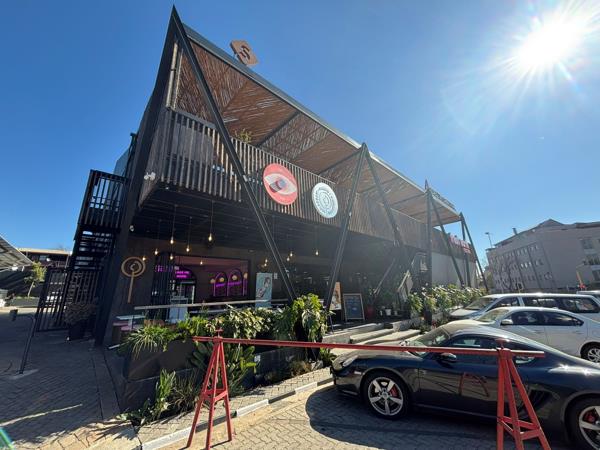 316  m² Commercial space