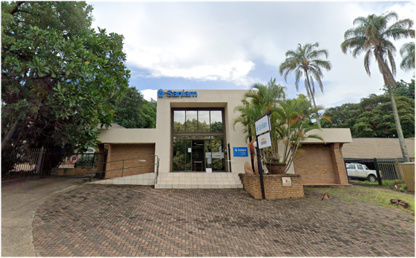 151  m² Commercial space