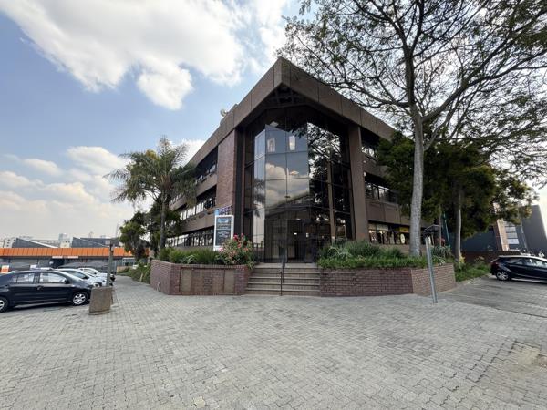 600  m² Industrial space