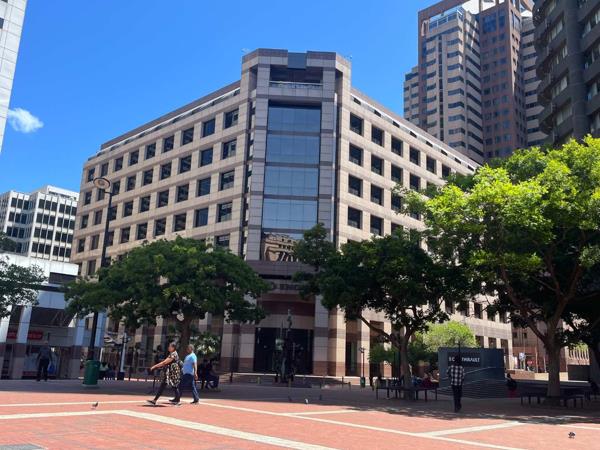 23 892  m² Office Space