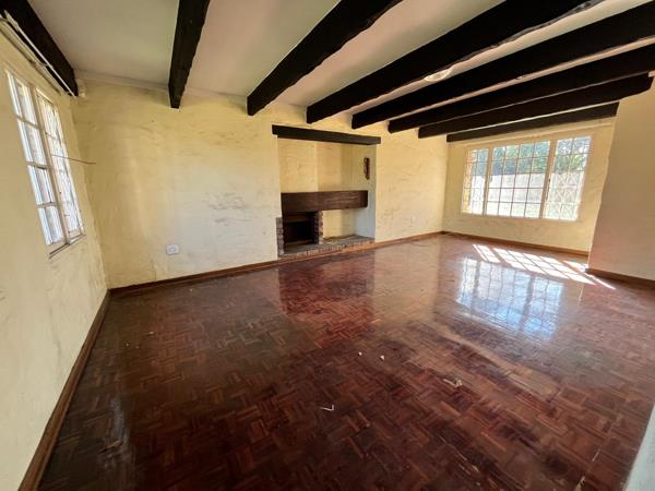 185  m² Commercial space