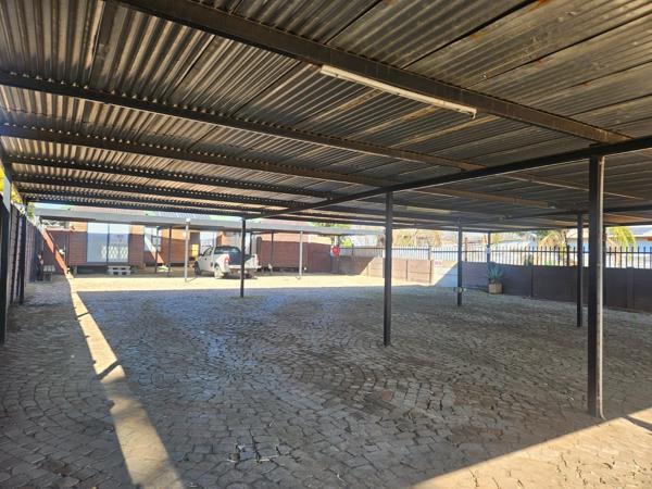 524  m² Commercial space