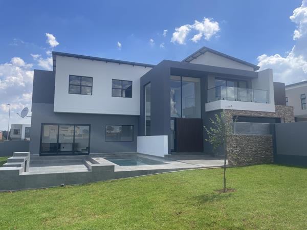 5 Bedroom House