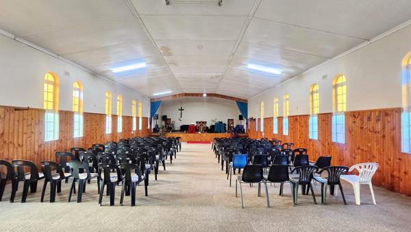 387  m² Commercial space