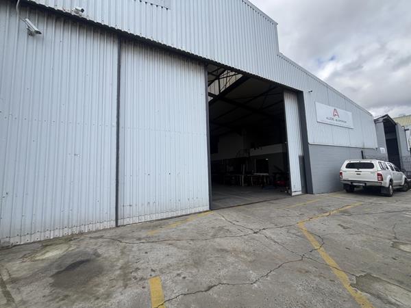 790  m² Industrial space