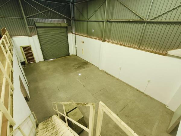 648  m² Industrial space