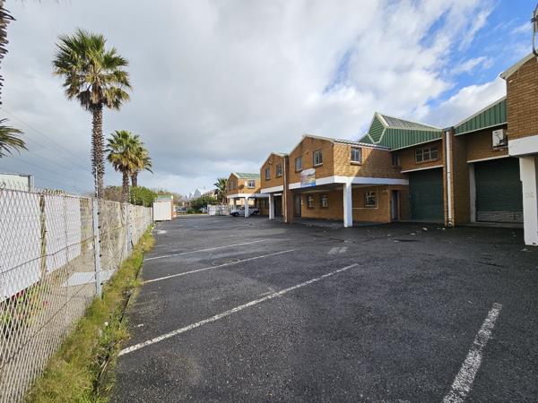 317  m² Industrial space