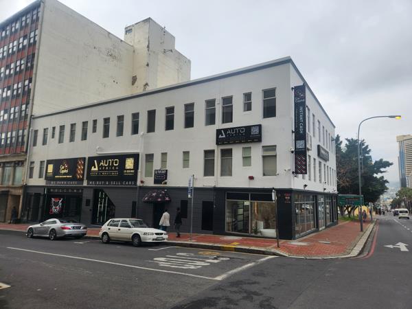 570  m² Commercial space