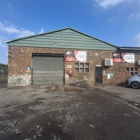 282  m² Commercial space