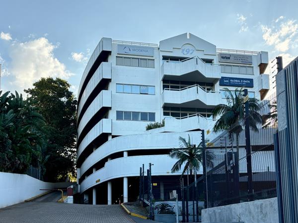 113  m² Commercial space