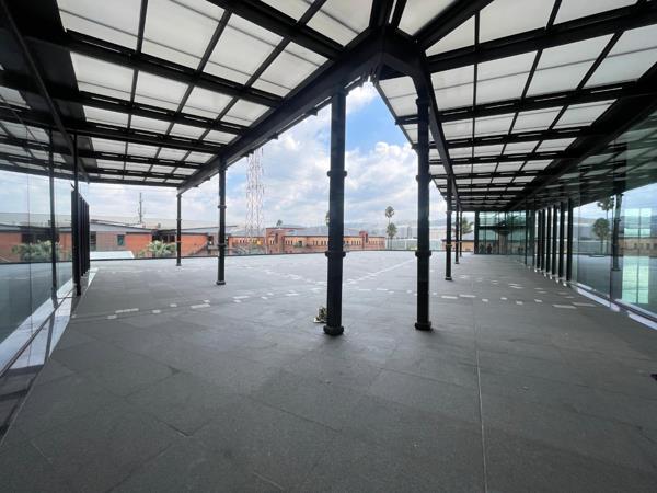 631  m² Commercial space