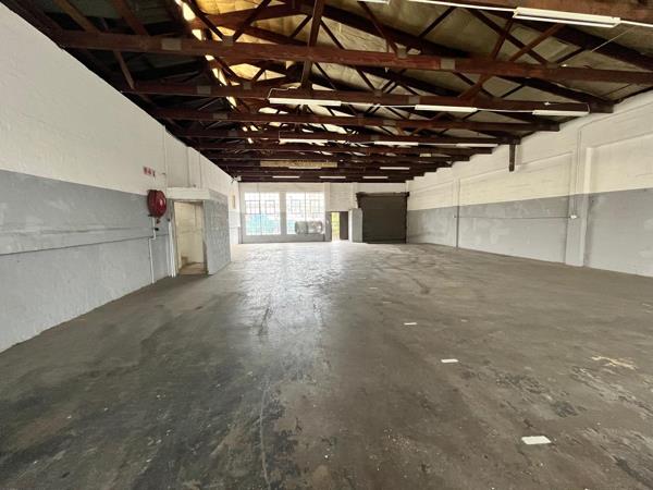 350  m² Commercial space