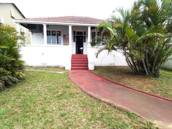 605  m² Commercial space