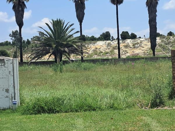 1 145 m² Land