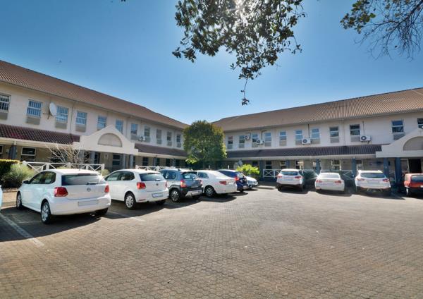 4 700 m² Commercial space