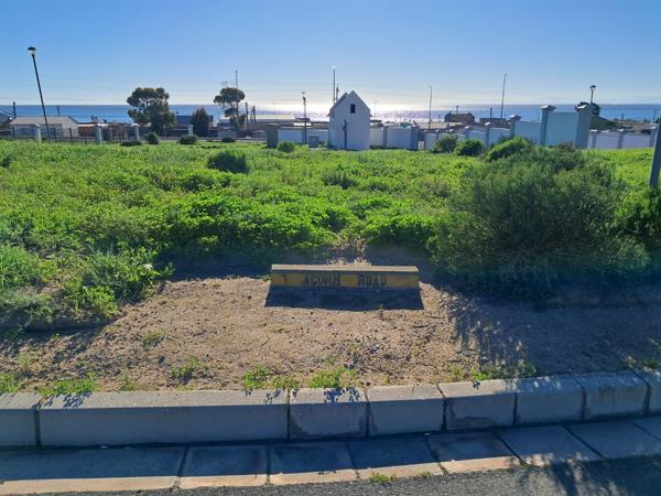 315 m² Land